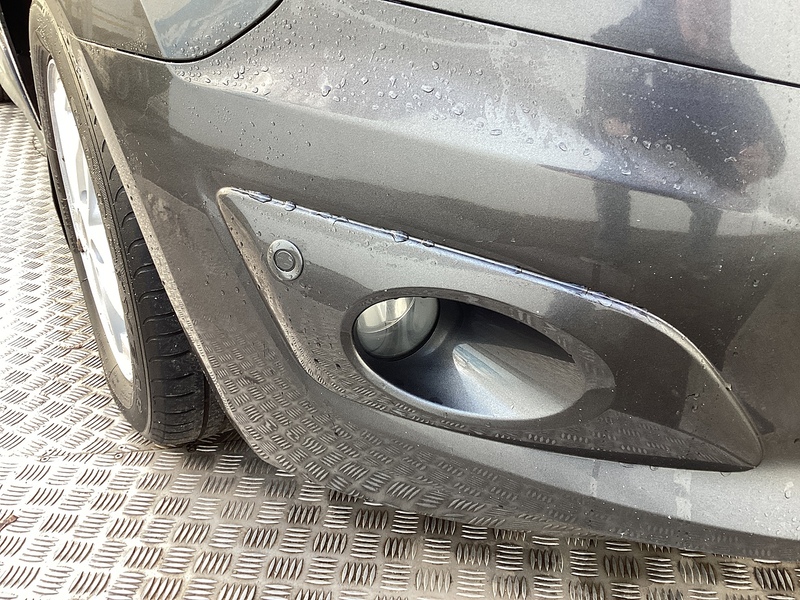 Ford TDCi 220 Trend SWB L/R Crewvan **NO VAT**