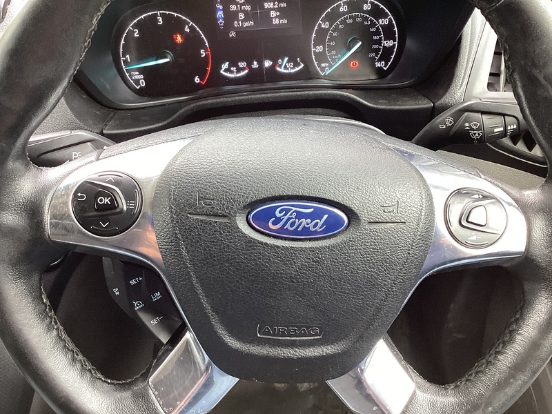 Ford 200 EcoBlue Limited SWB L/R A/C Euro 6