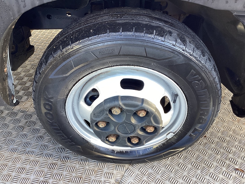 Iveco D HPI 14V 35C 3000 Tipper SWB Euro 6 **NO VAT**