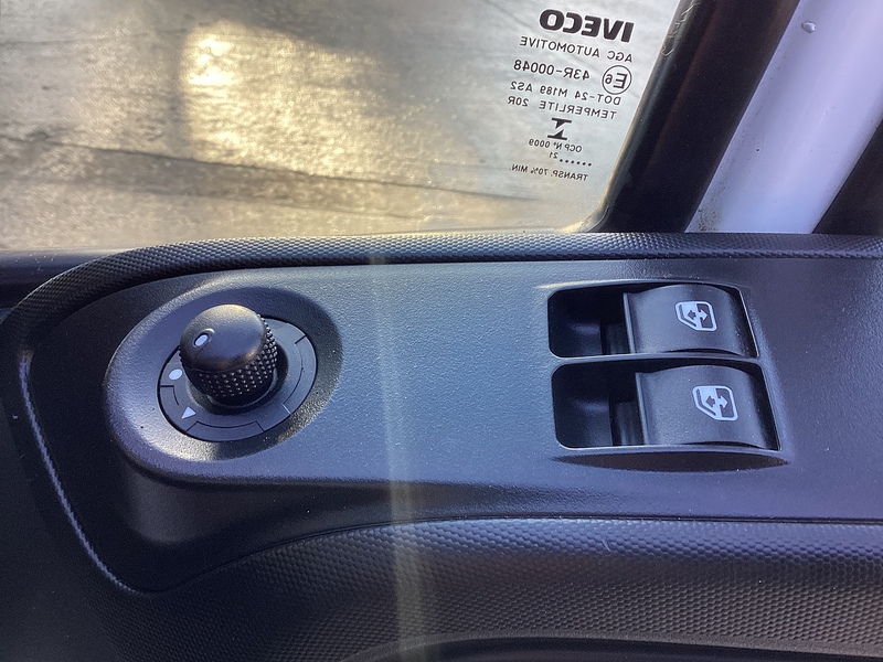 Iveco D HPI 14V 35C 3000 Tipper SWB Euro 6 **NO VAT**