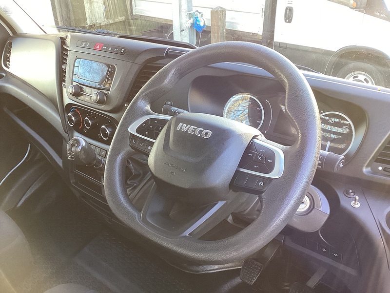 Iveco D HPI 14V 35C 3000 Tipper SWB Euro 6 **NO VAT**