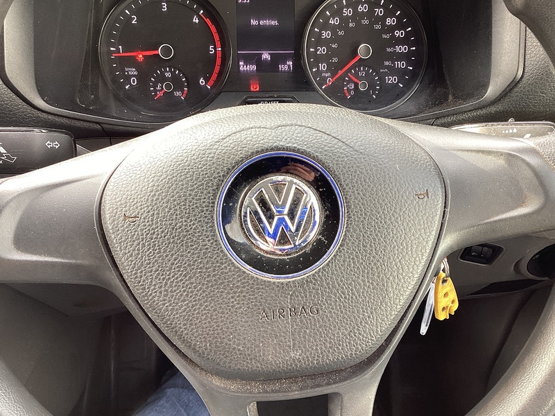 Volkswagen TDI CR35 Startline MWB H/R Euro 6 