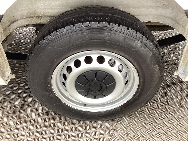 Volkswagen TDI CR35 Startline MWB H/R Euro 6 