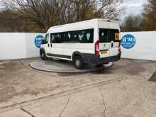 Peugeot Boxer BlueHDi 440 17 Seater Lite Euro 6 