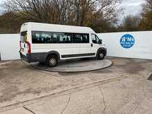 Peugeot Boxer BlueHDi 440 17 Seater Lite Euro 6 