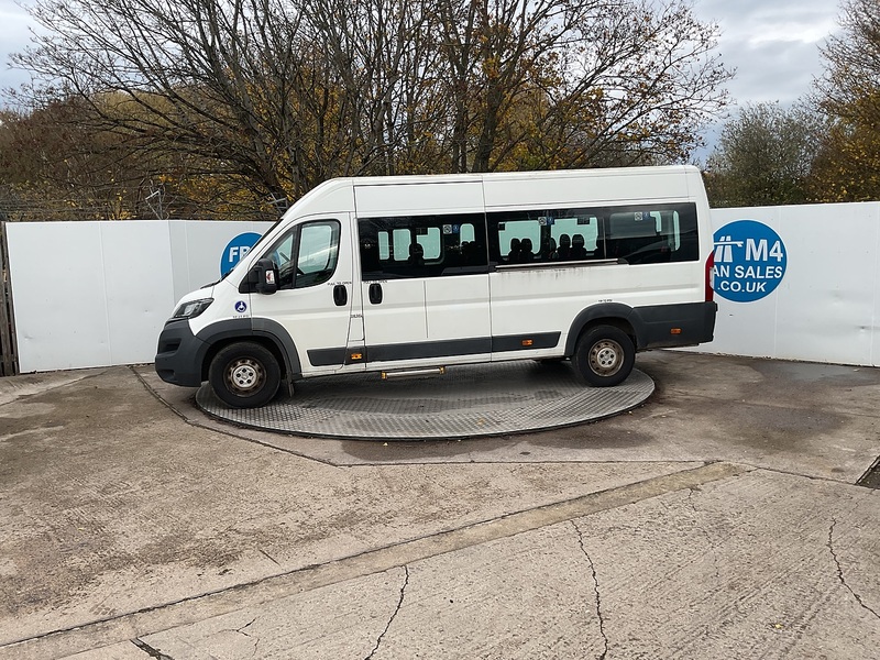 Peugeot BlueHDi 440 17 Seater Lite Euro 6