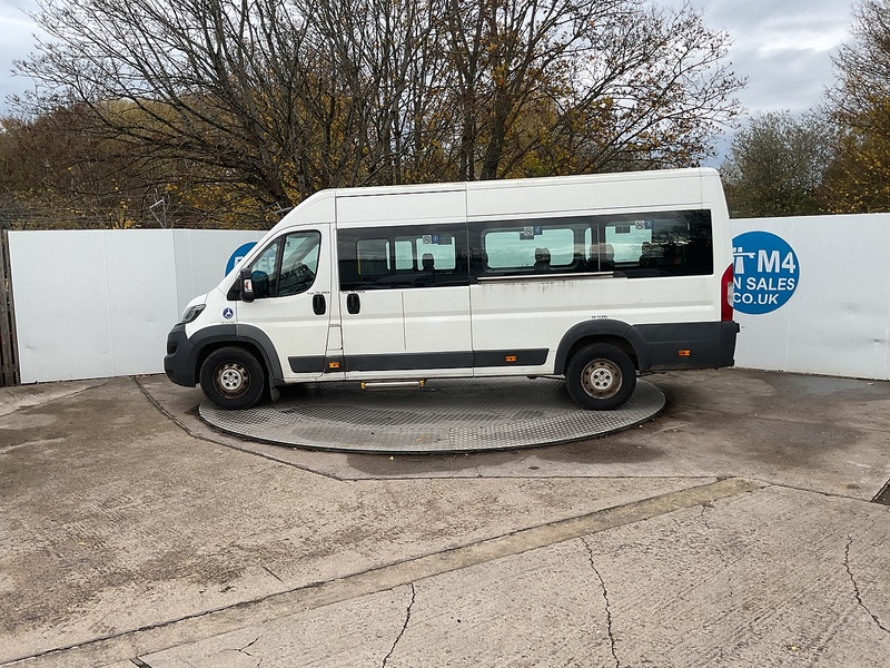 Peugeot BlueHDi 440 17 Seater Lite Euro 6