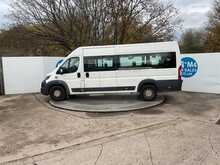 Peugeot Boxer BlueHDi 440 17 Seater Lite Euro 6 