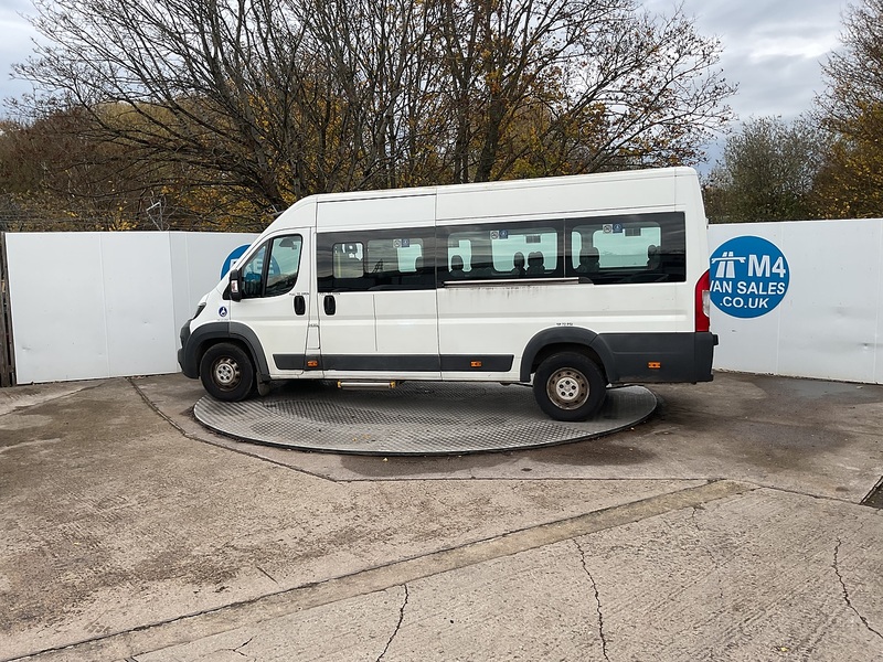 Peugeot BlueHDi 440 17 Seater Lite Euro 6