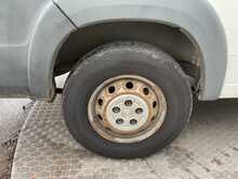 Peugeot Boxer BlueHDi 440 17 Seater Lite Euro 6 