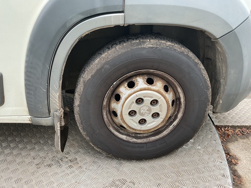 Peugeot BlueHDi 440 17 Seater Lite Euro 6