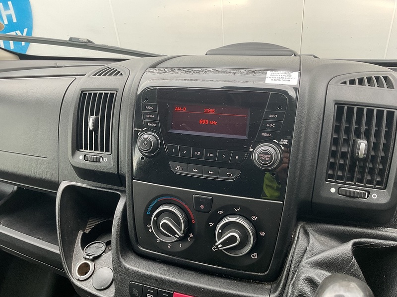 Peugeot BlueHDi 440 17 Seater Lite Euro 6