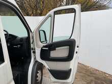 Peugeot Boxer BlueHDi 440 17 Seater Lite Euro 6 