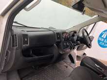 Peugeot Boxer BlueHDi 440 17 Seater Lite Euro 6 