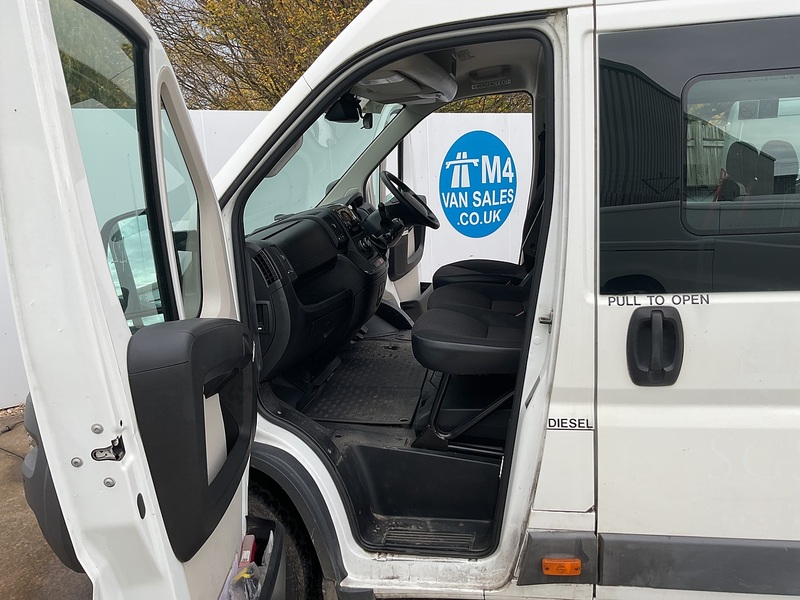 Peugeot BlueHDi 440 17 Seater Lite Euro 6