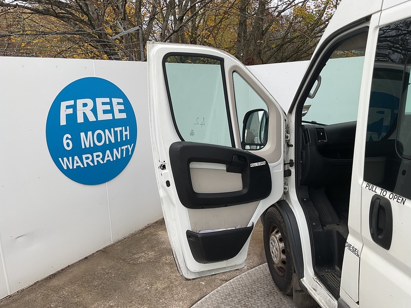 Peugeot BlueHDi 440 17 Seater Lite Euro 6