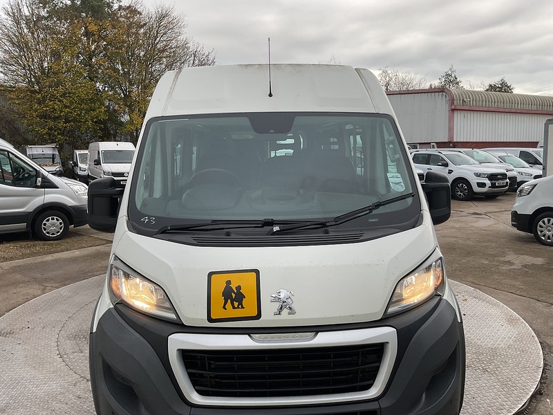 Peugeot BlueHDi 440 17 Seater Lite Euro 6