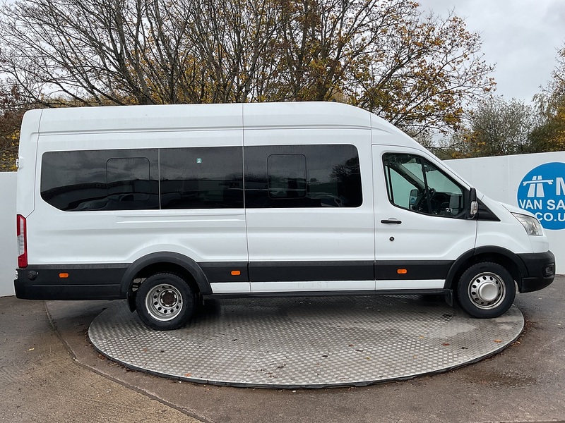 Ford 2.0 460 EcoBlue Leader Minibus Diesel Manual  L4 H3 Euro 6 (s/s) (17 Seat, DRW) (130 ps)