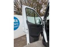 Ford Transit 460 EcoBlue Leader 17 Seat Minibus 