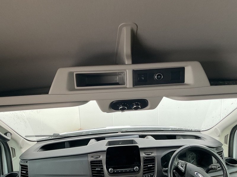 Ford 2.0 460 EcoBlue Leader Minibus Diesel Manual  L4 H3 Euro 6 (s/s) (17 Seat, DRW) (130 ps)