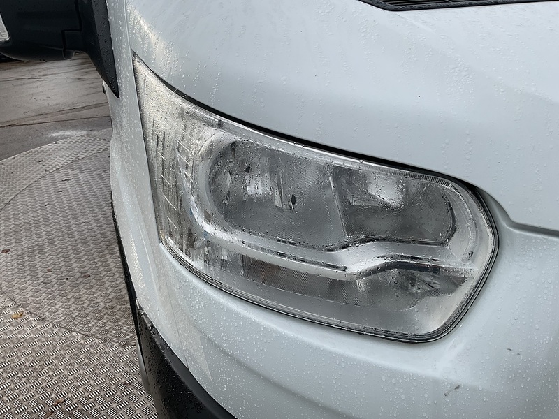 Ford 2.0 460 EcoBlue Leader Minibus Diesel Manual  L4 H3 Euro 6 (s/s) (17 Seat, DRW) (130 ps)