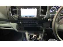 Vauxhall Vivaro 3100 Elite LWB L/R Euro 6 