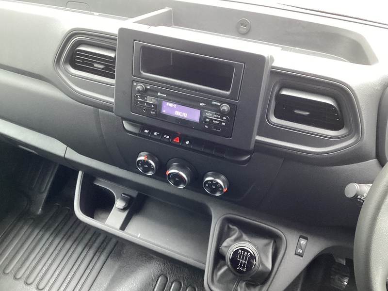 Renault dCi ENERGY35 Business Lo Loader Luton Eu 6 L=16ft