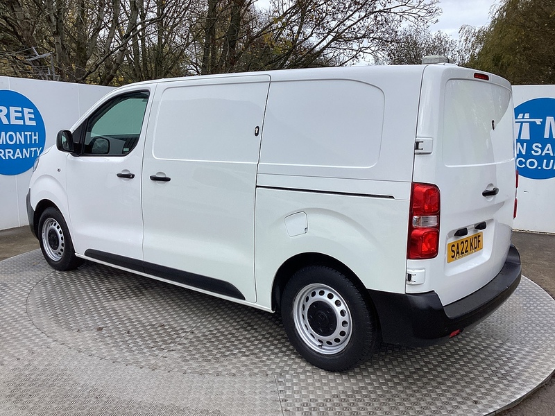 Vauxhall Turbo D 2700 Dynamic LWB A/C L/R Euro 6