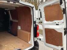 Vauxhall Vivaro Turbo D 2700 Dynamic LWB A/C L/R Euro 6 