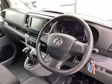 Vauxhall Vivaro Turbo D 2700 Dynamic LWB A/C L/R Euro 6 