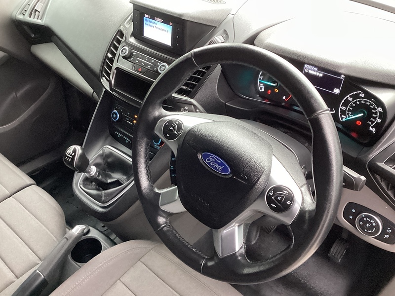 Ford 240 EcoBlue Limited SWB A/C Euro 6 