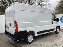 Vauxhall Movano CDTi 3500 BiTurbo Dynamic MWB M/R Euro 6 