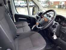 Vauxhall Movano CDTi 3500 BiTurbo Dynamic MWB M/R Euro 6 