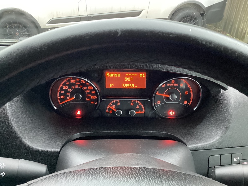 Vauxhall CDTi 3500 BiTurbo Dynamic MWB M/R Euro 6