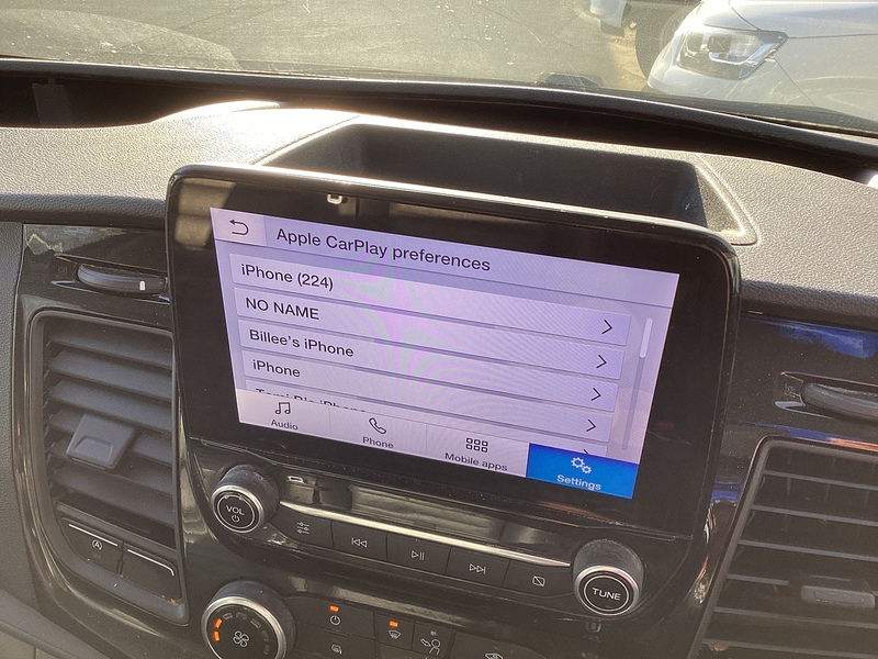 Ford 300 EcoBlue Trail SWB L/R Euro 6