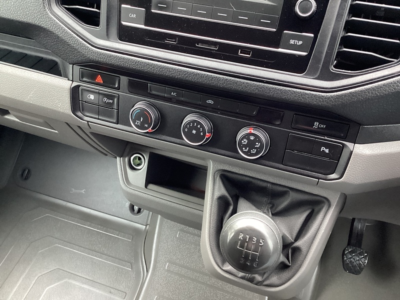 Volkswagen TDI CR35 Startline LWB H/R Euro 6