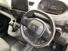 Peugeot Partner BlueHDi 1000 Professional Premium SWB Euro 6 