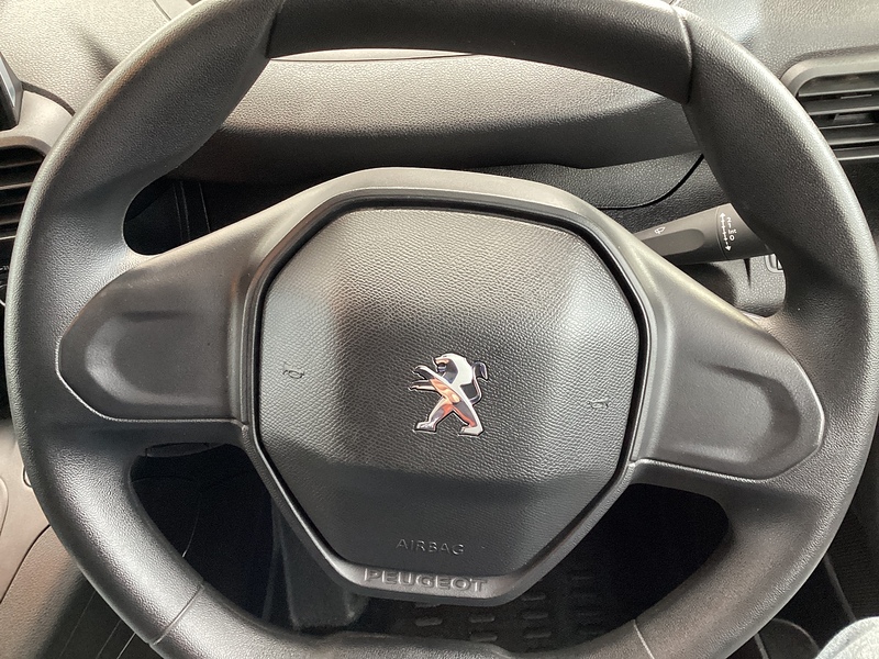 Peugeot BlueHDi 1000 Professional Premium SWB Euro 6