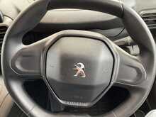 Peugeot Partner BlueHDi 1000 Professional Premium SWB Euro 6 