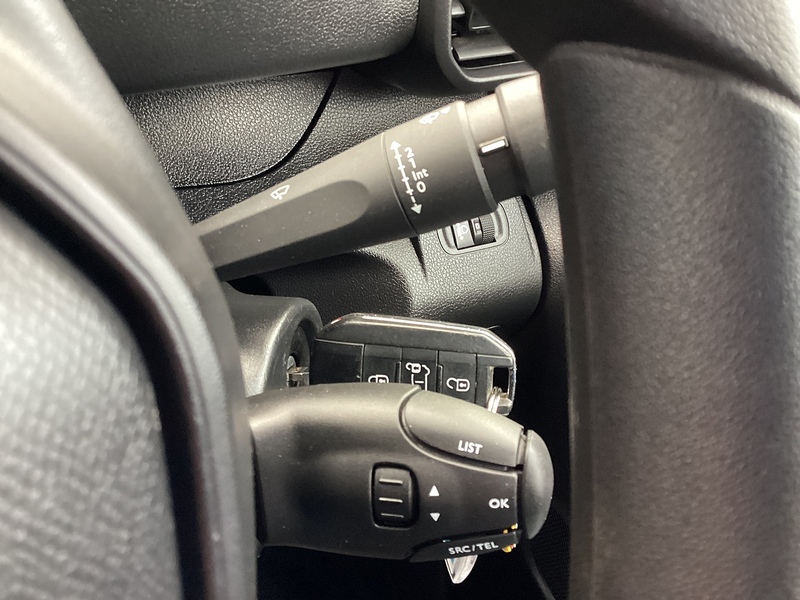 Peugeot BlueHDi 1000 Professional Premium SWB Euro 6