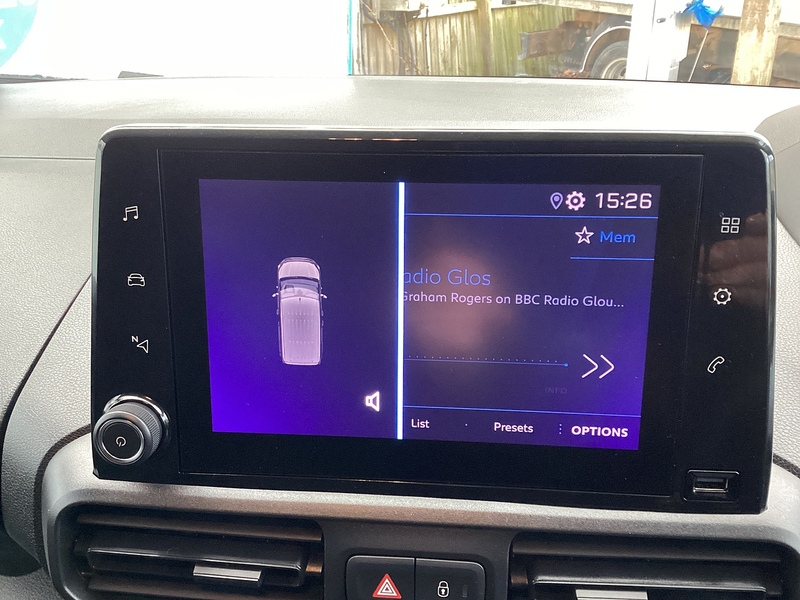 Peugeot BlueHDi 1000 Professional Premium SWB Euro 6