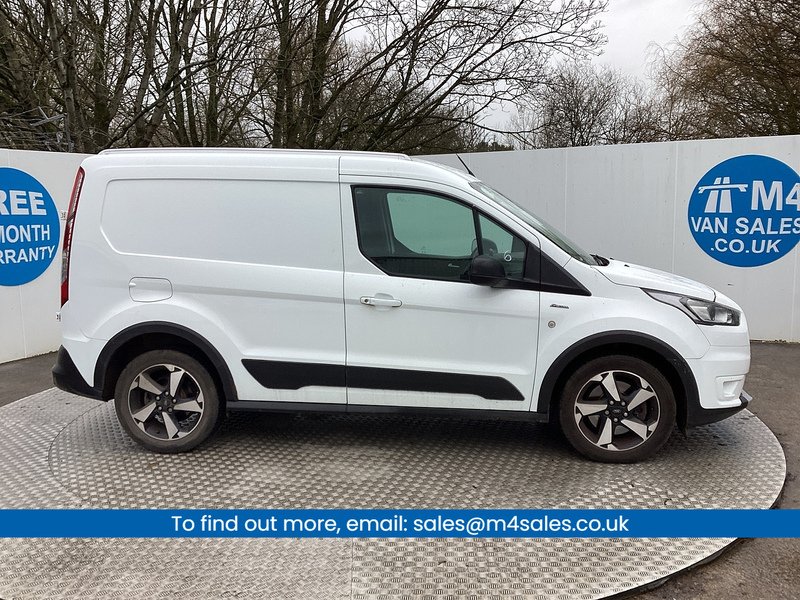Ford 200 EcoBlue Active SWB Euro 6 **NO VAT**