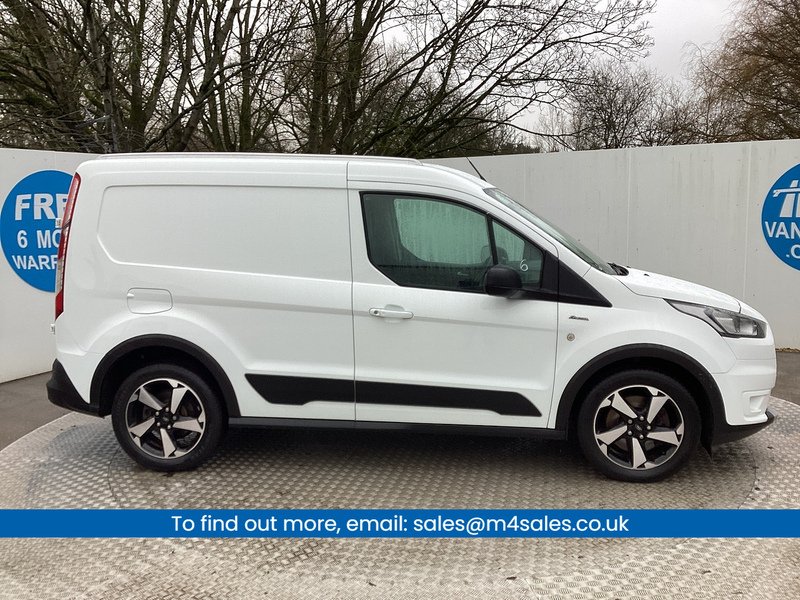 Ford 200 EcoBlue Active SWB Euro 6 **NO VAT**
