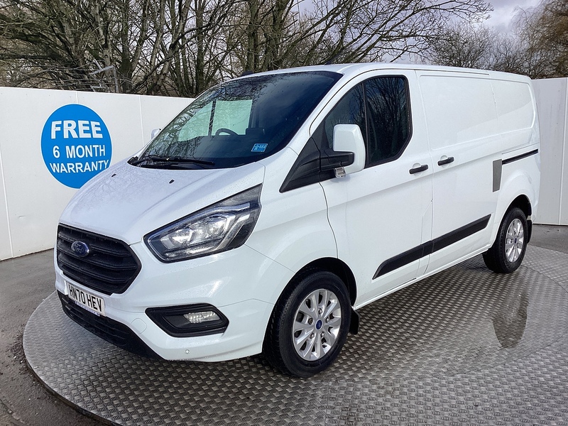 Ford 300 EcoBlue Trend SWB L/R Euro 6