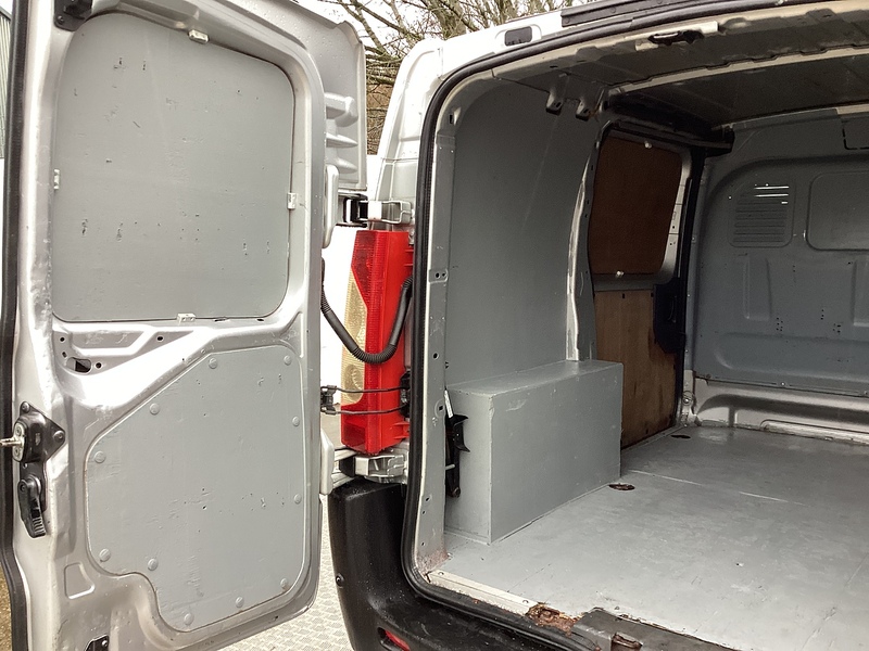 Citroen 1000  HDi Enterprise SWB L/R A/C **NO VAT**