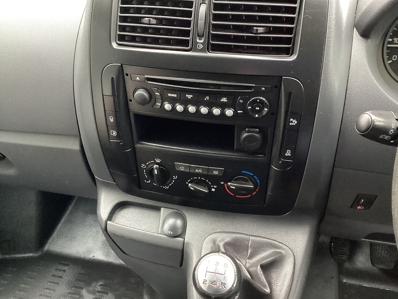 Citroen 1000  HDi Enterprise SWB L/R A/C **NO VAT**