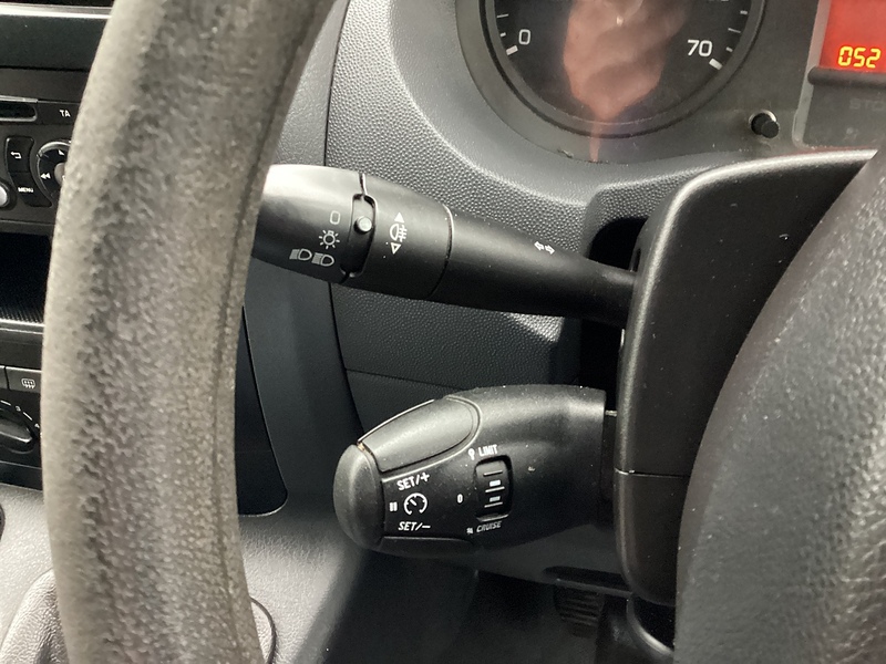 Citroen 1000  HDi Enterprise SWB L/R A/C **NO VAT**