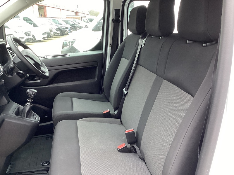 Peugeot BlueHDi 1000 Professional MWB A/C Premium + Euro 6