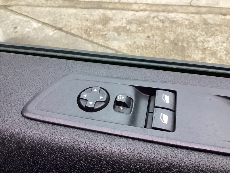 Peugeot BlueHDi 1000 Professional MWB A/C Premium + Euro 6