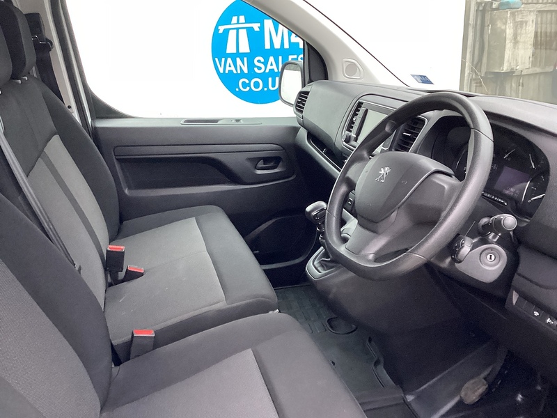 Peugeot BlueHDi 1000 Professional MWB A/C Premium + Euro 6